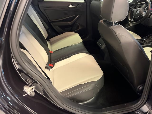 2020 Volkswagen Jetta R-Line