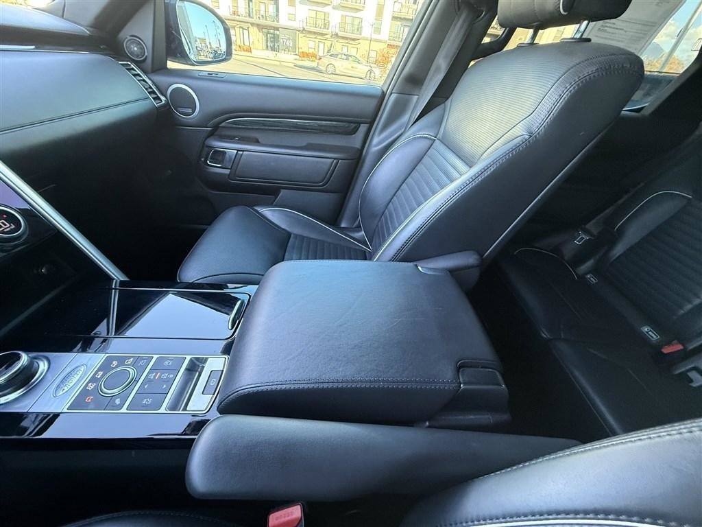 2020 Land Rover Discovery HSE Luxury