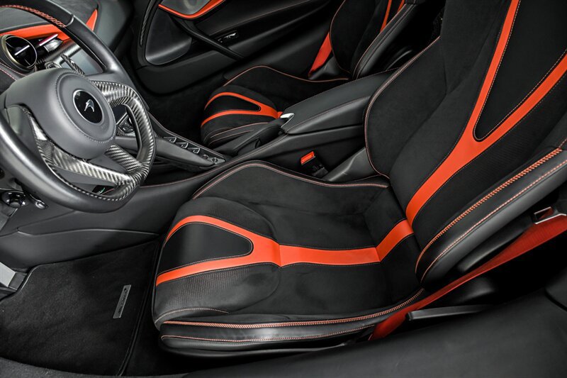 Used 2021 McLaren 720S photo 25
