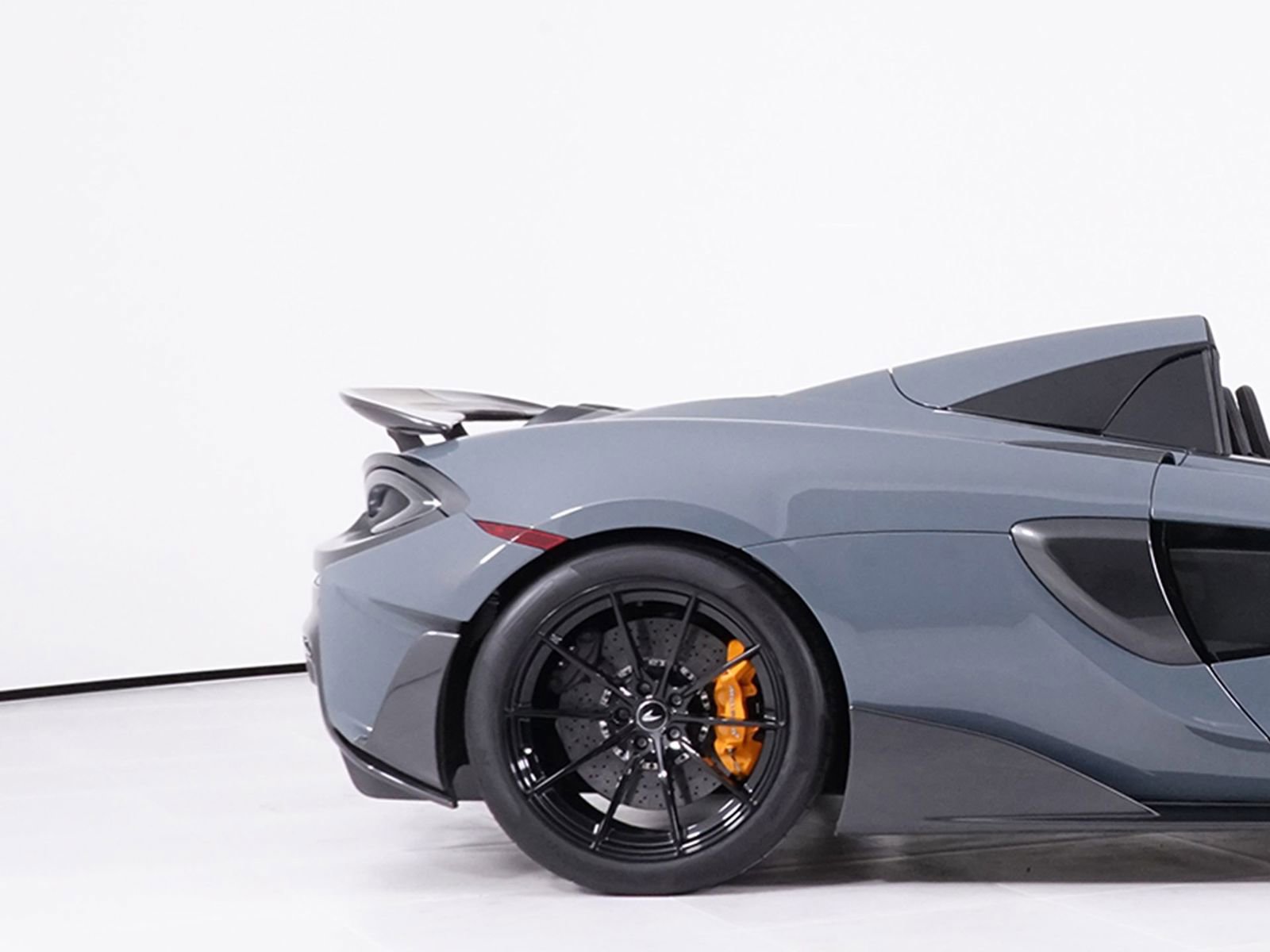 Used 2020 McLaren 600LT Spider photo 16