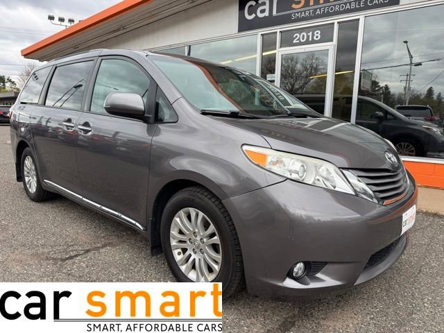 Used 2017 Toyota Sienna XLE w/ XLE Navigation Package