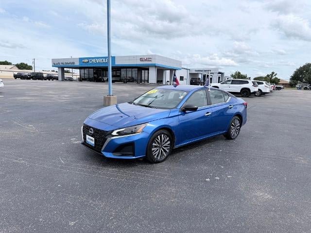 Used 2025 Nissan Altima 2.5 SV