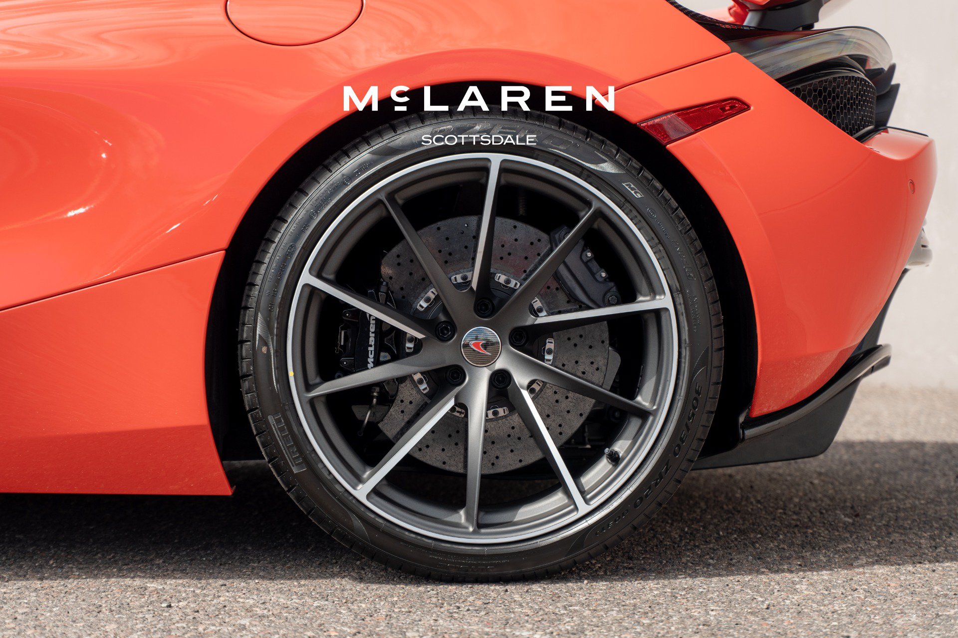 Used 2018 McLaren 720S Performance photo 35