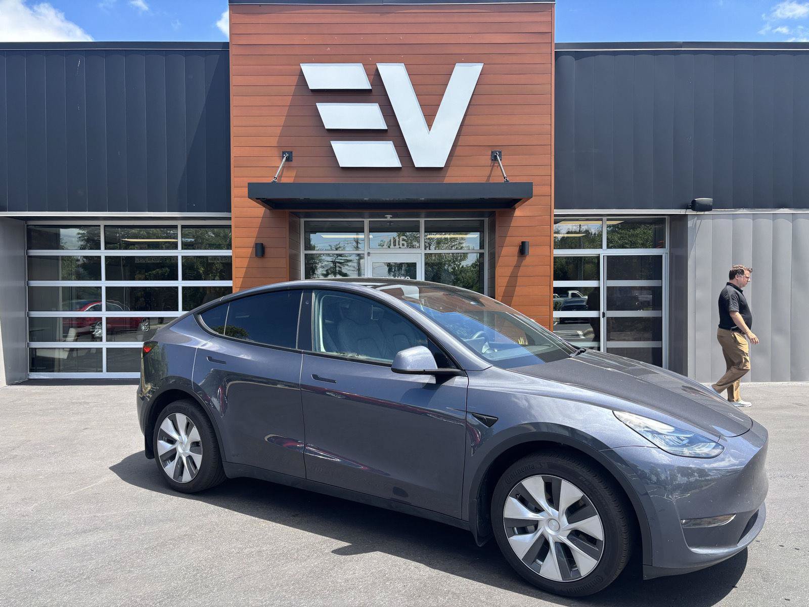 Used 2023 Tesla Model Y Long Range