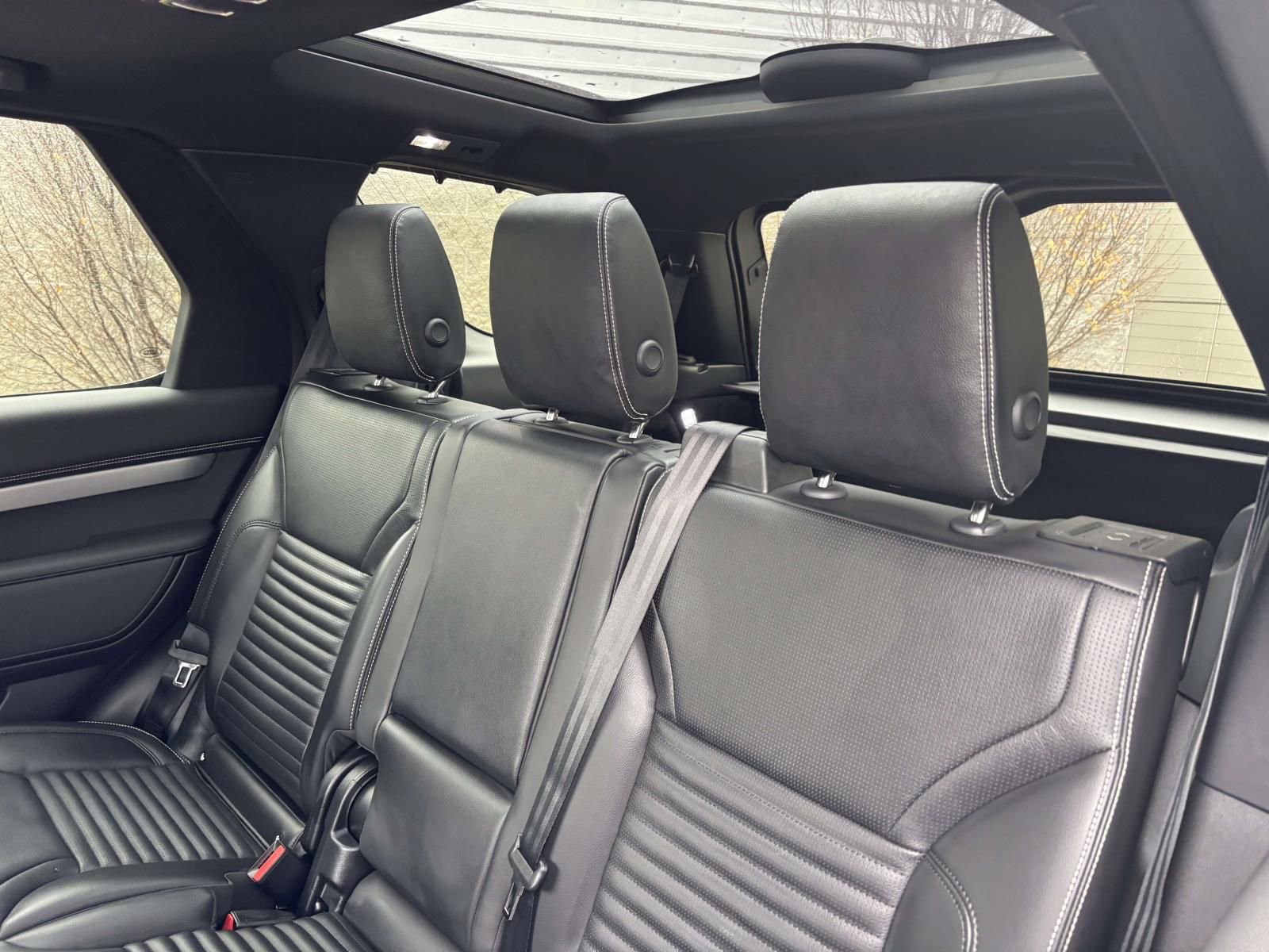 2026 Land Rover Discovery Dynamic SE