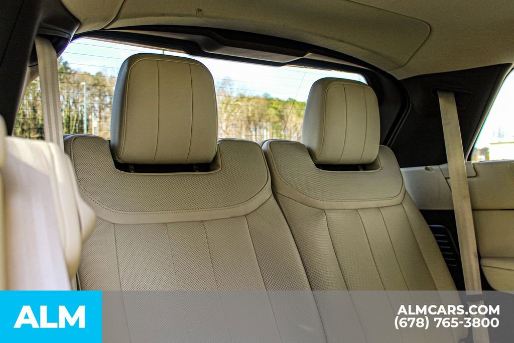 2025 Land Rover Range Rover Long Wheelbase SE