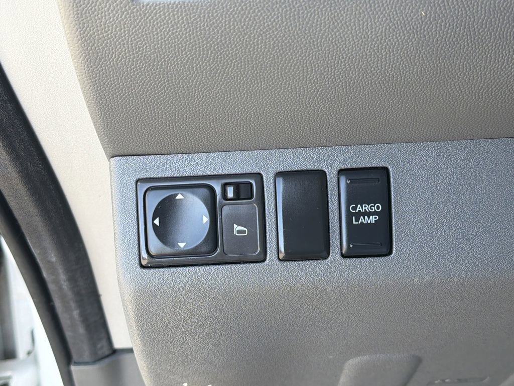 2011 Nissan Frontier SL