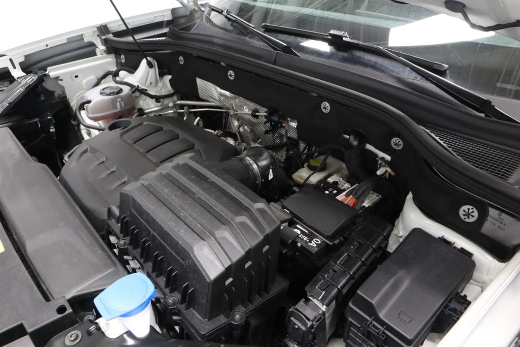 2025 Volkswagen Atlas SE