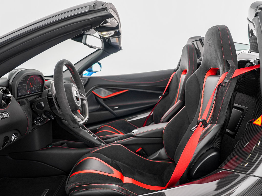 Used 2023 McLaren 720S Performance photo 24