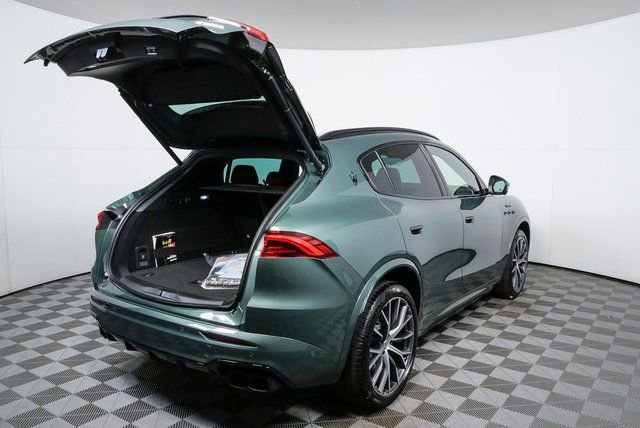 2026 Maserati Grecale Modena