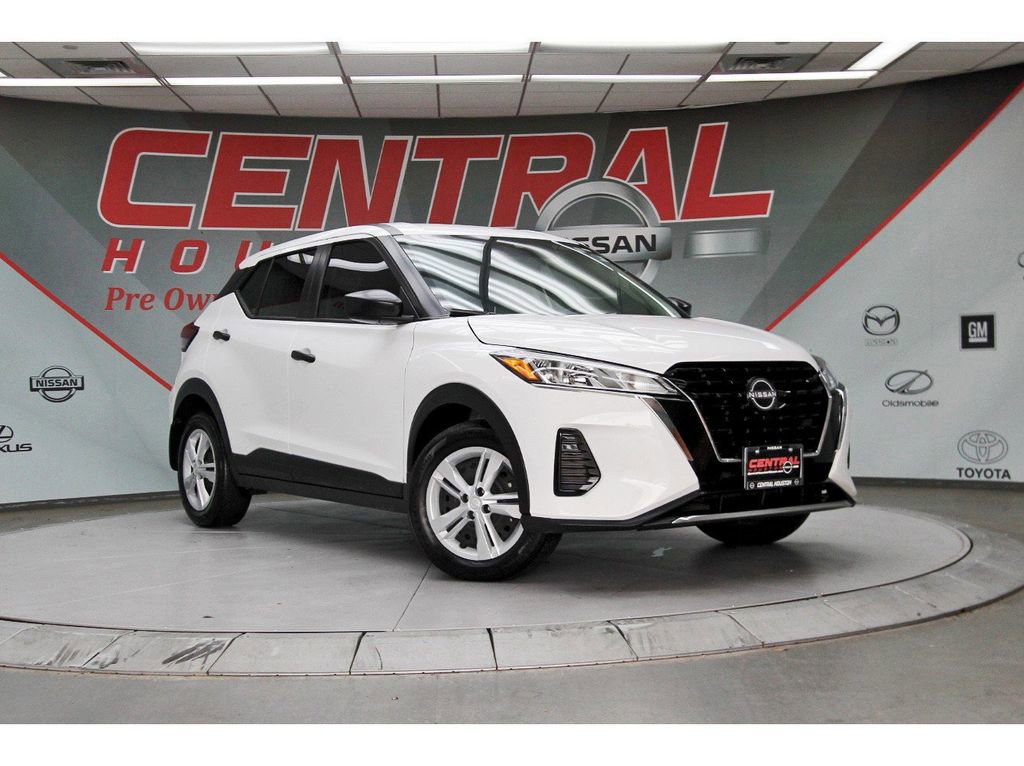Used 2024 Nissan Kicks S