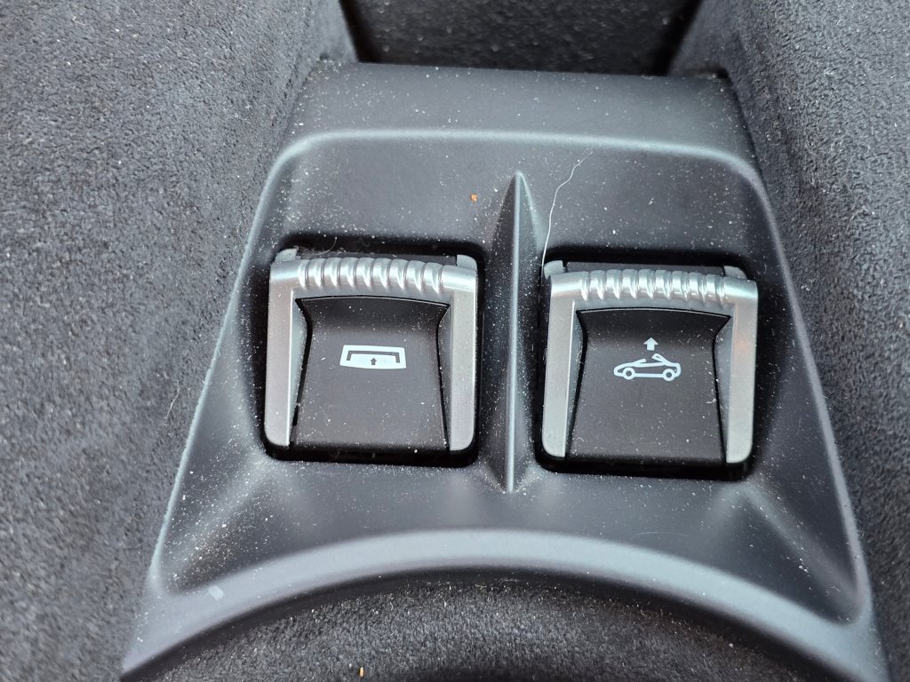 Used 2022 McLaren 720S Performance photo 29