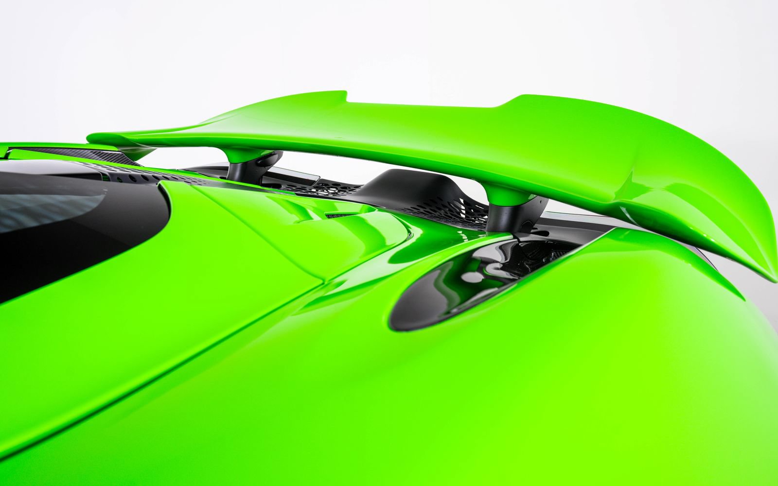 New 2027 McLaren 750S Spider photo 15