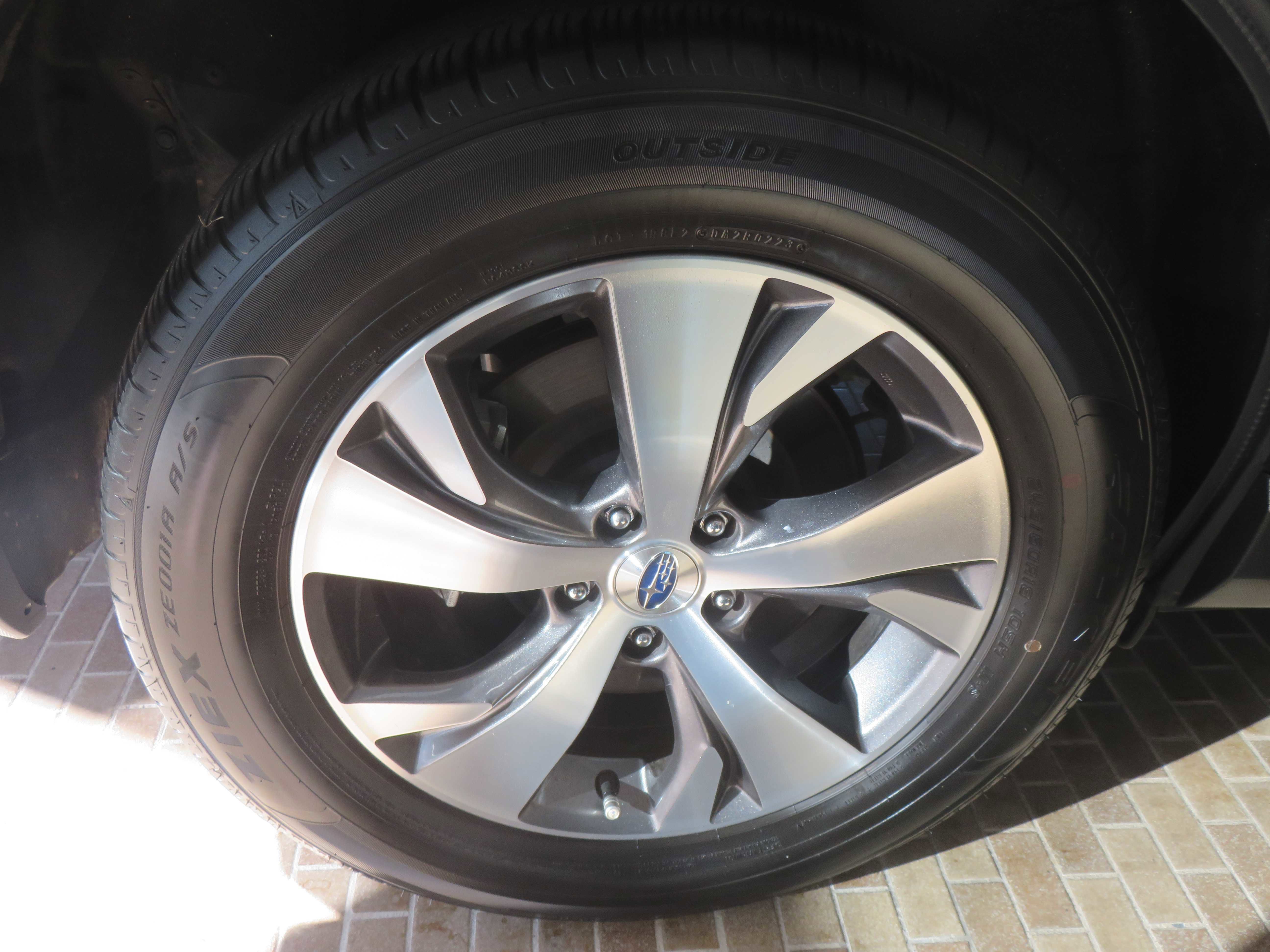 2023 Subaru Ascent Premium