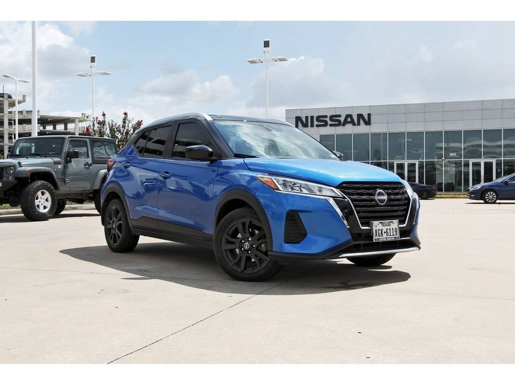 Used 2024 Nissan Kicks SV