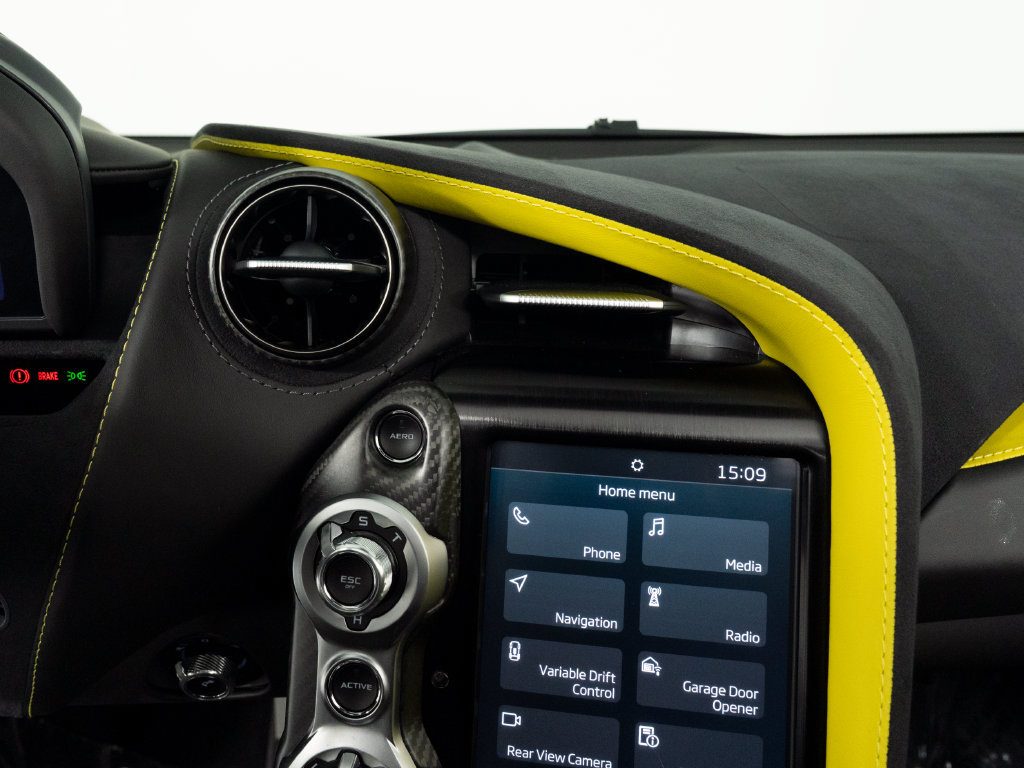 Used 2020 McLaren 720S Performance photo 18