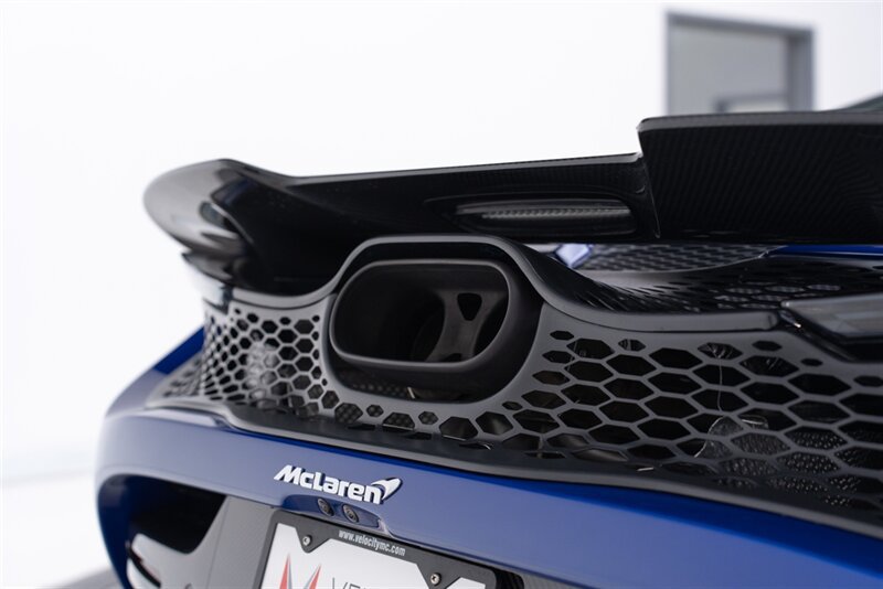 Used 2024 McLaren 750S Spider photo 30