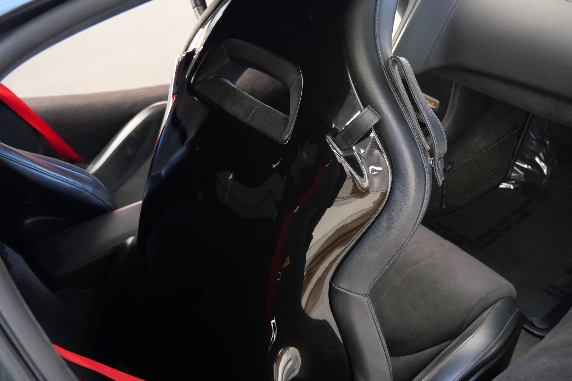 Used 2019 McLaren 600LT photo 33