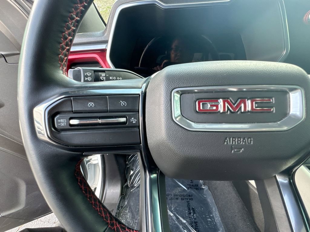 2023 GMC Canyon AT4X