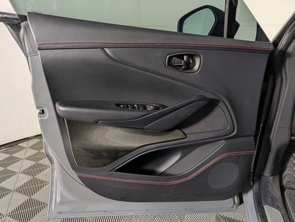 2023 Aston Martin DBX 707