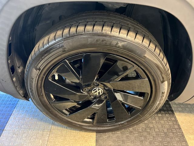 2024 Volkswagen Atlas Cross Sport SE