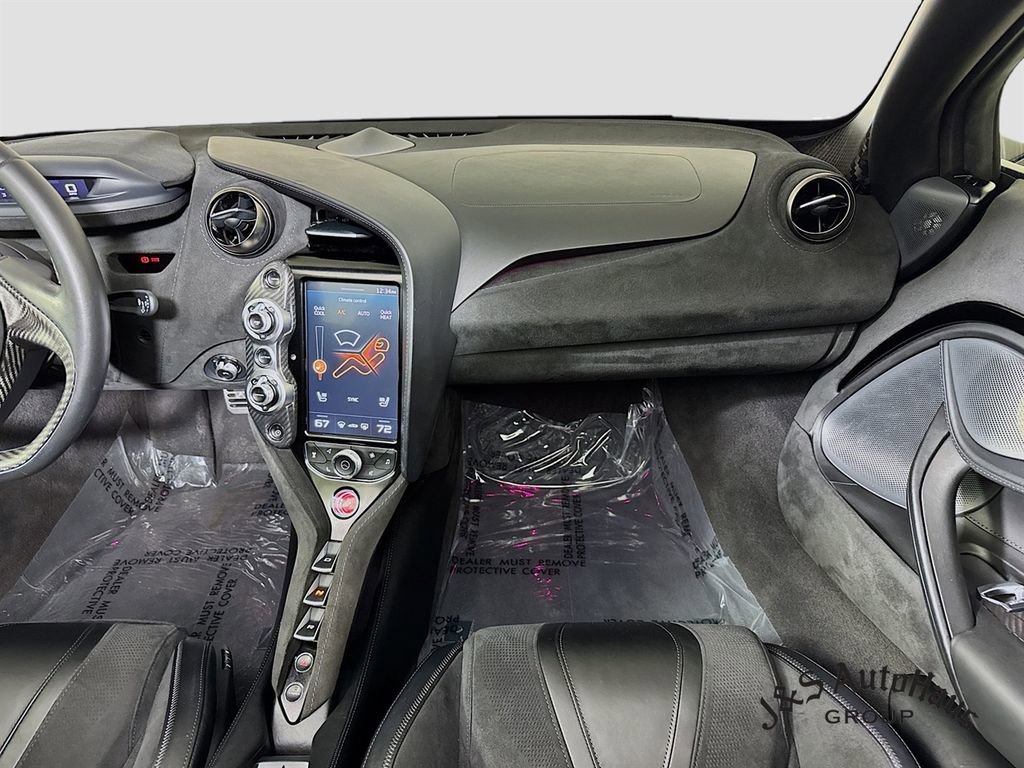 Used 2020 McLaren 720S Performance photo 28