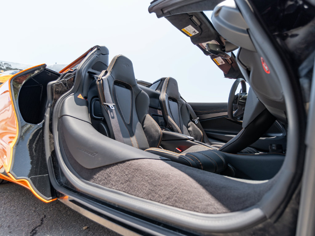 New 2027 McLaren 750S Spider photo 10