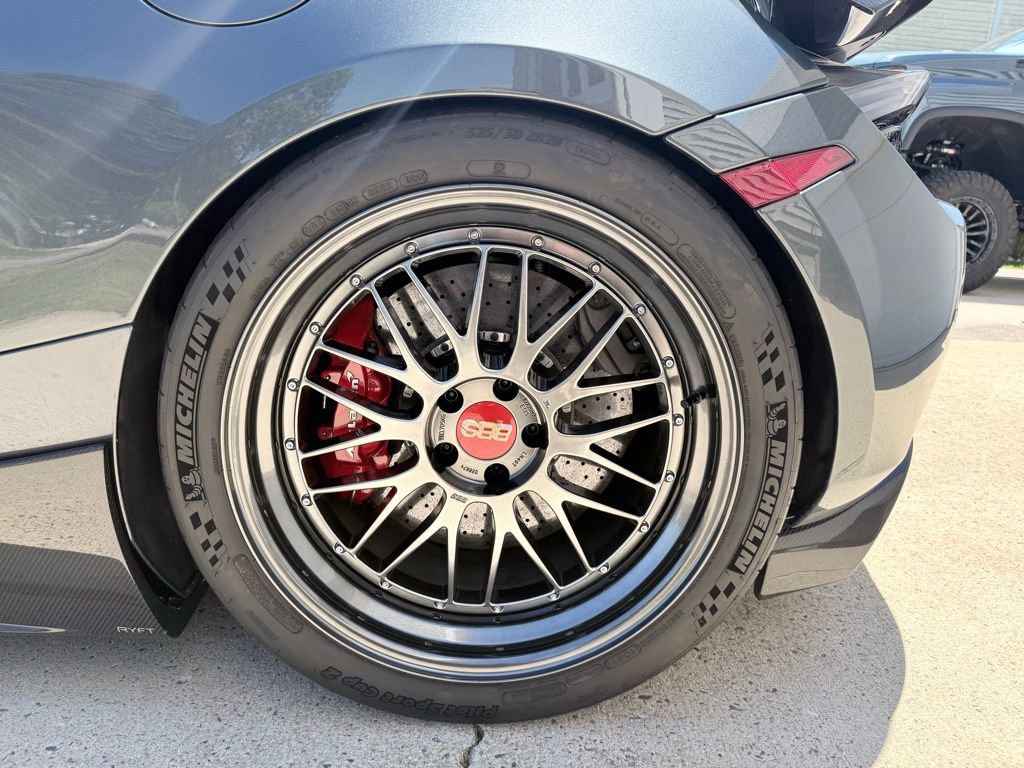 Used 2019 McLaren 720S photo 19