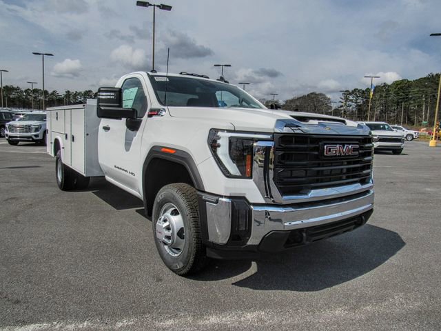 2025 GMC Sierra 3500 Pro