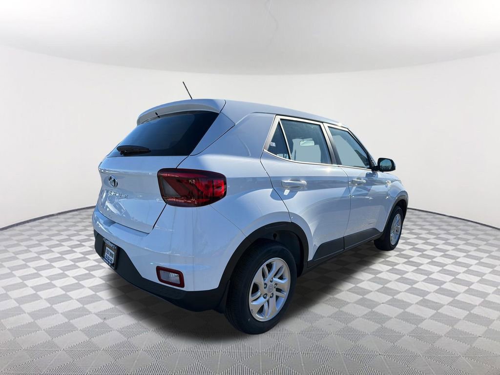 2026 Hyundai Venue SE