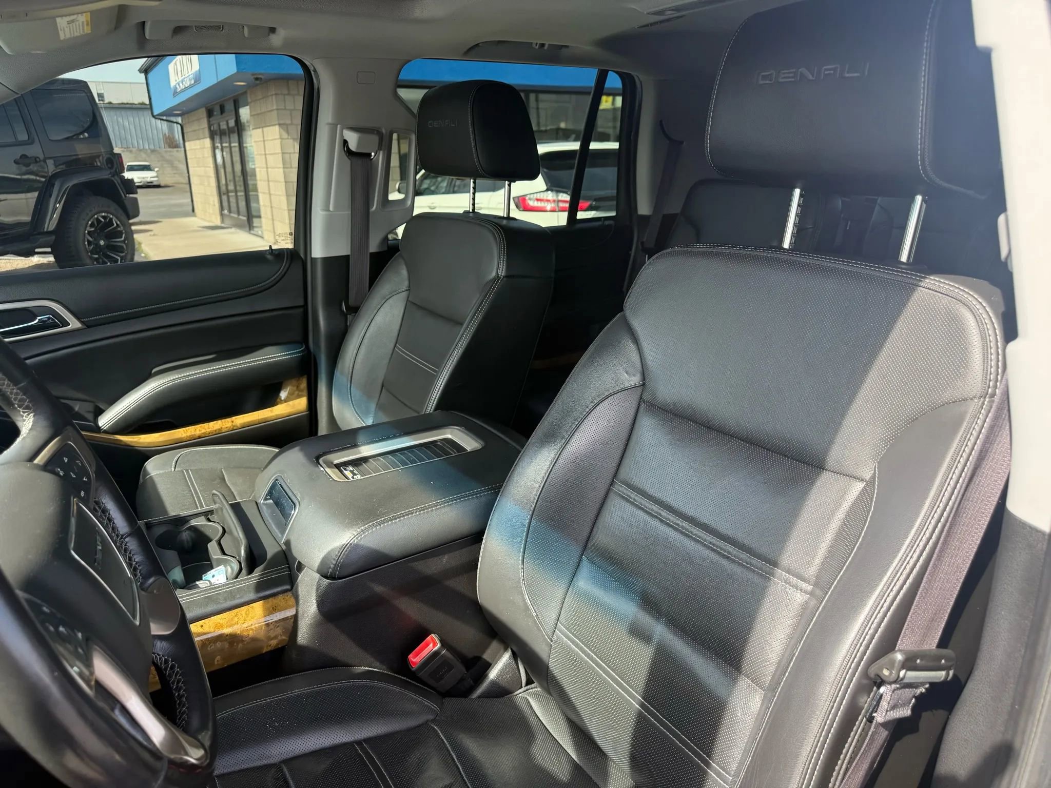 2017 GMC Yukon Denali