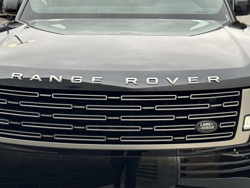 2024 Land Rover Range Rover SE