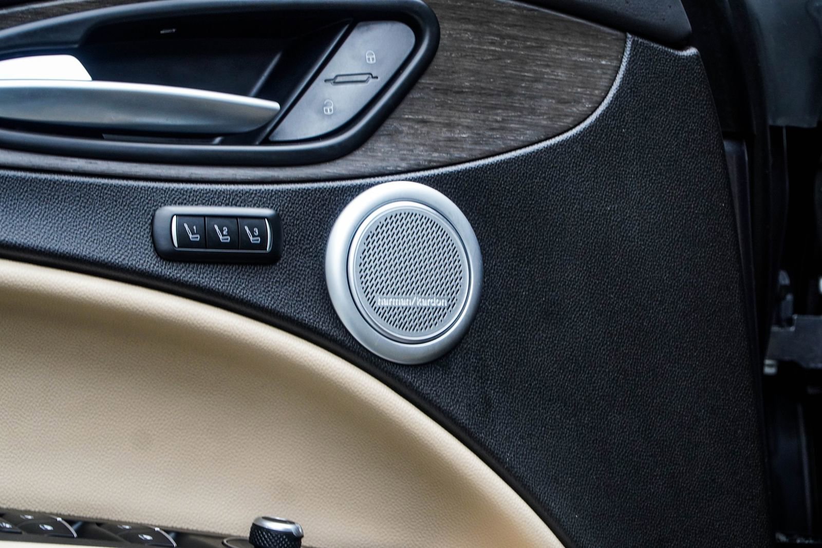 2023 Alfa Romeo Stelvio Ti Lusso