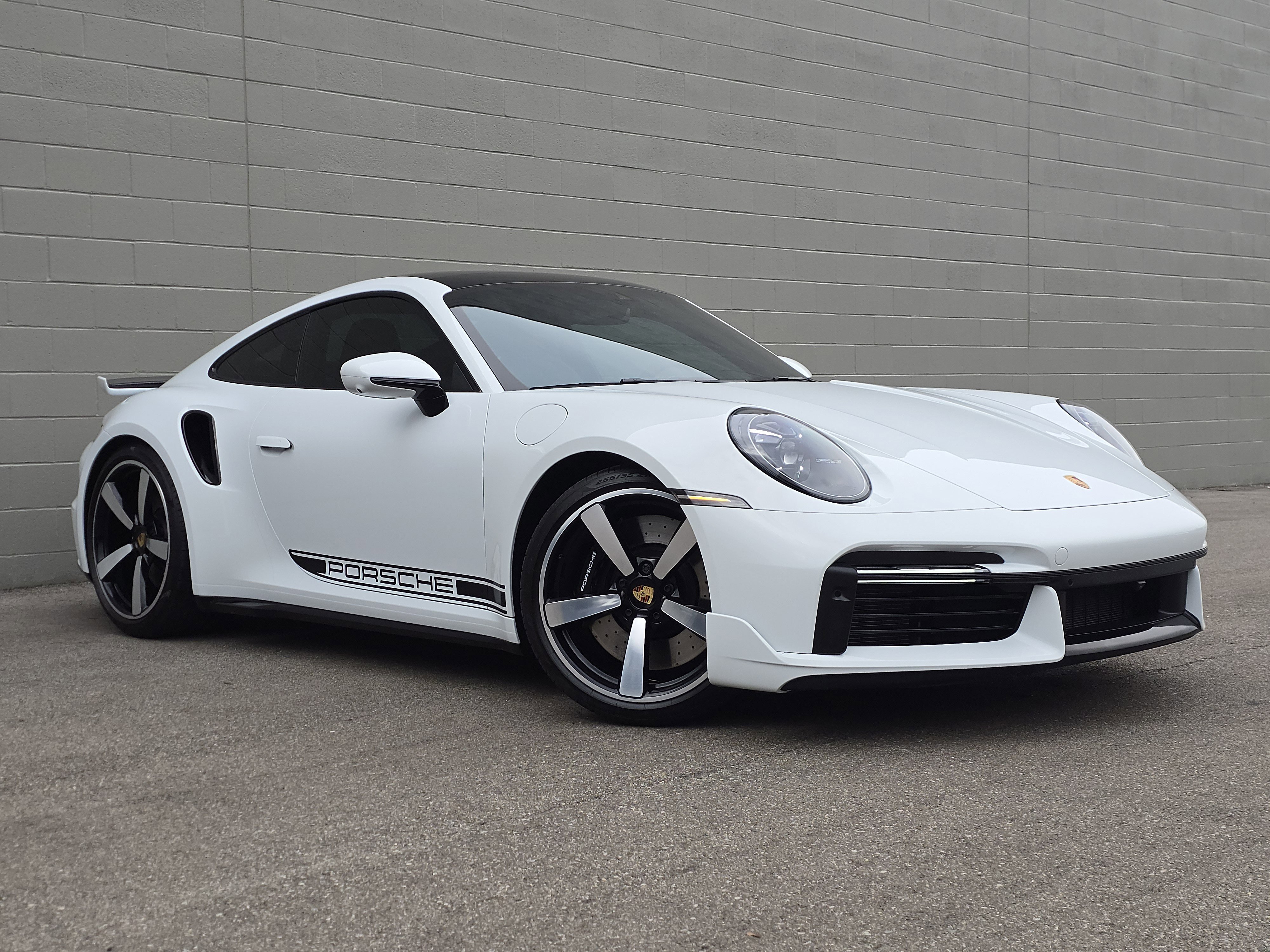 2023 Porsche 911 Turbo