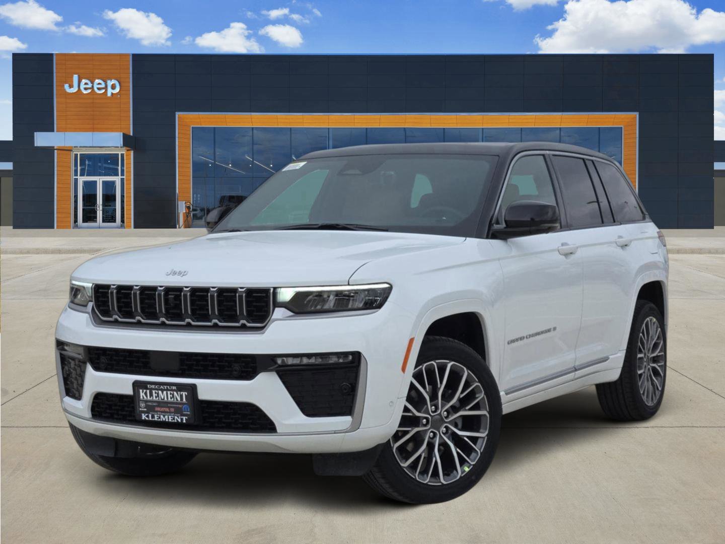 New 2026 Jeep Grand Cherokee Summit