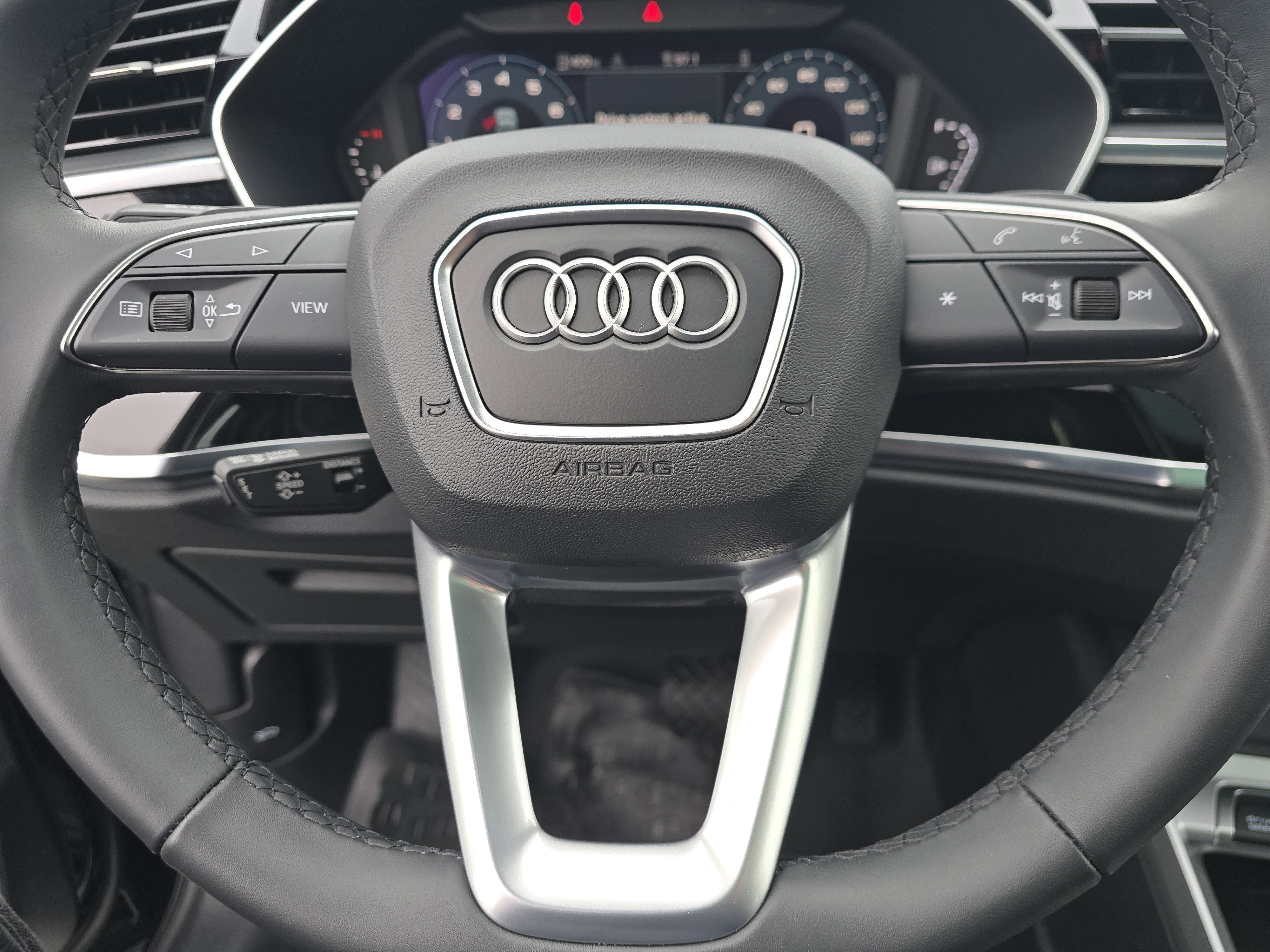 2025 Audi Q3 2.0T Premium