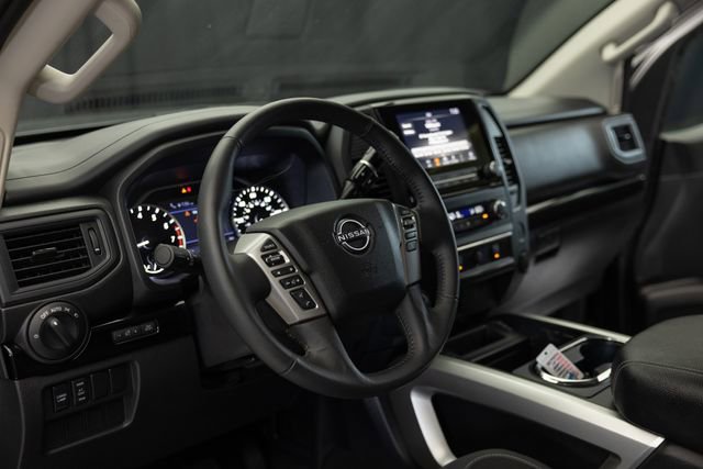 2024 Nissan Titan SV