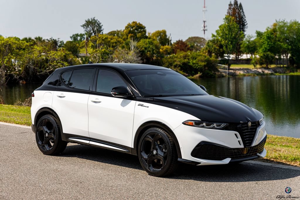 New 2026 Alfa Romeo Tonale w/ Active Assist Package