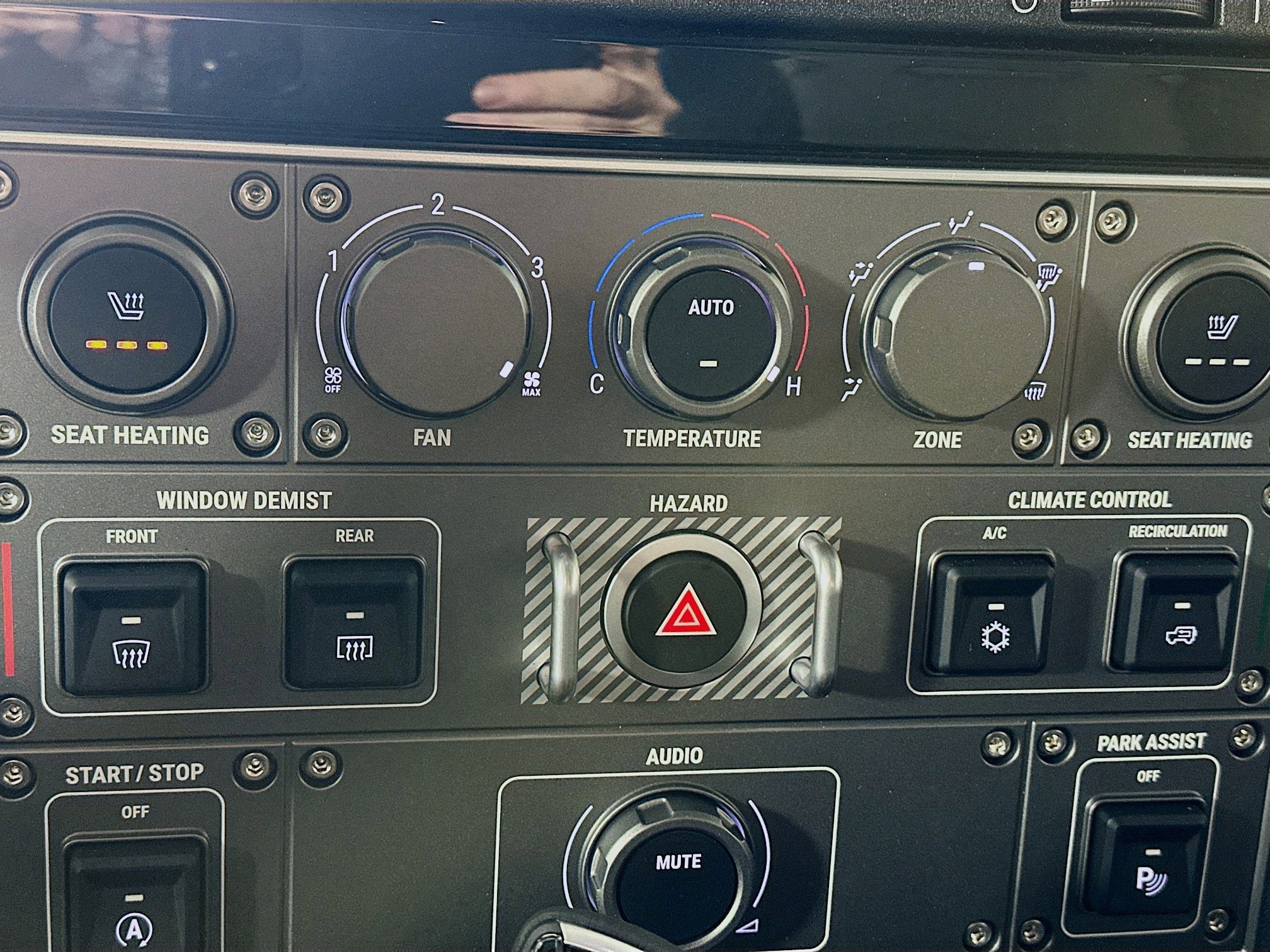 2026 INEOS Grenadier Fieldmaster Edition