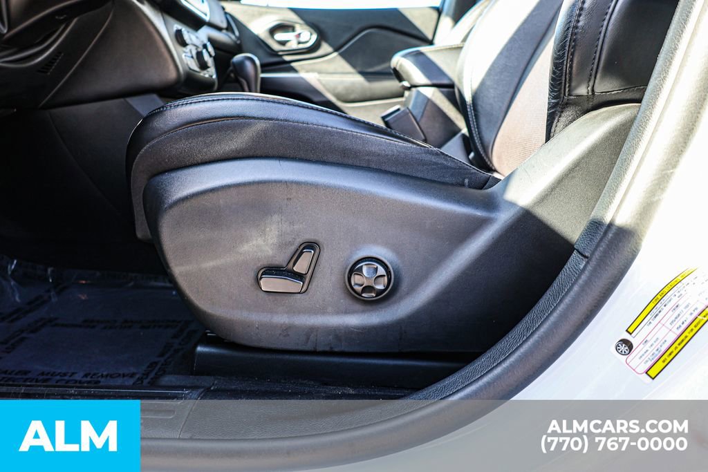 2021 Jeep Cherokee Latitude Lux