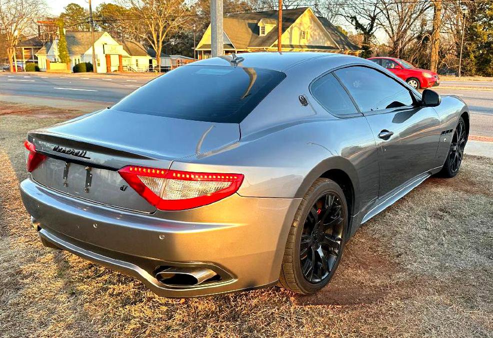 2011 Maserati GranTurismo S