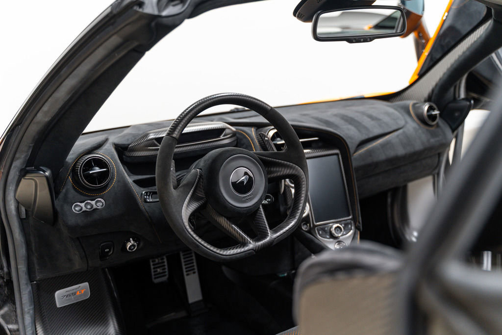 Used 2022 McLaren 765LT photo 6