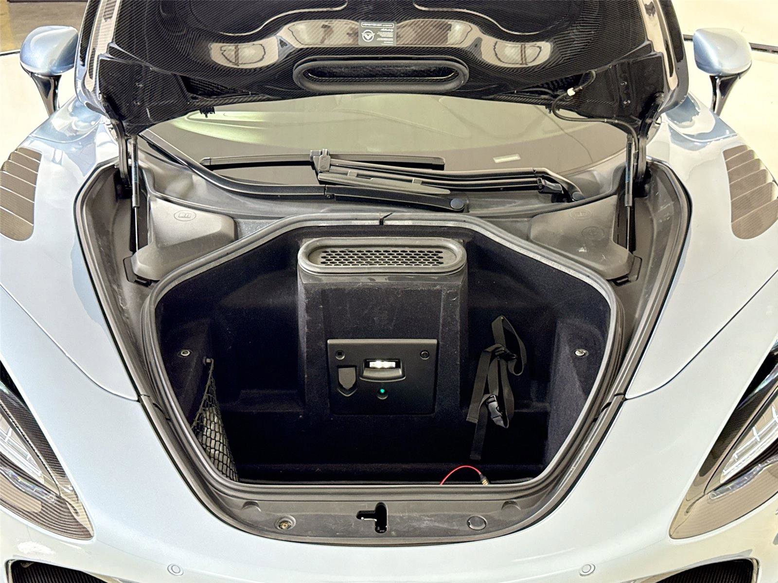 Used 2019 McLaren 720S photo 28