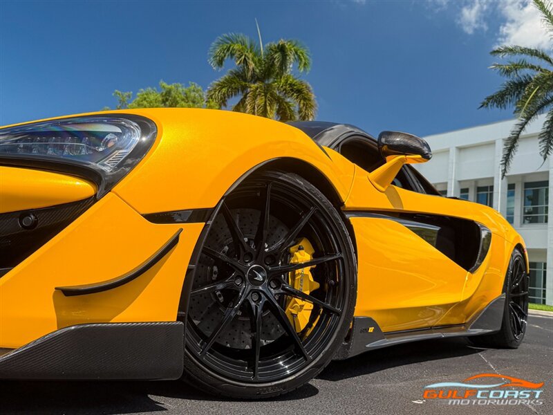 Used 2019 McLaren 600LT photo 13