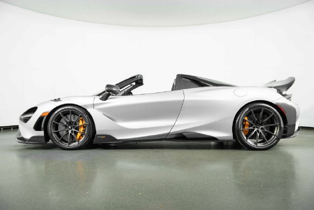 Used 2022 McLaren 765LT 5