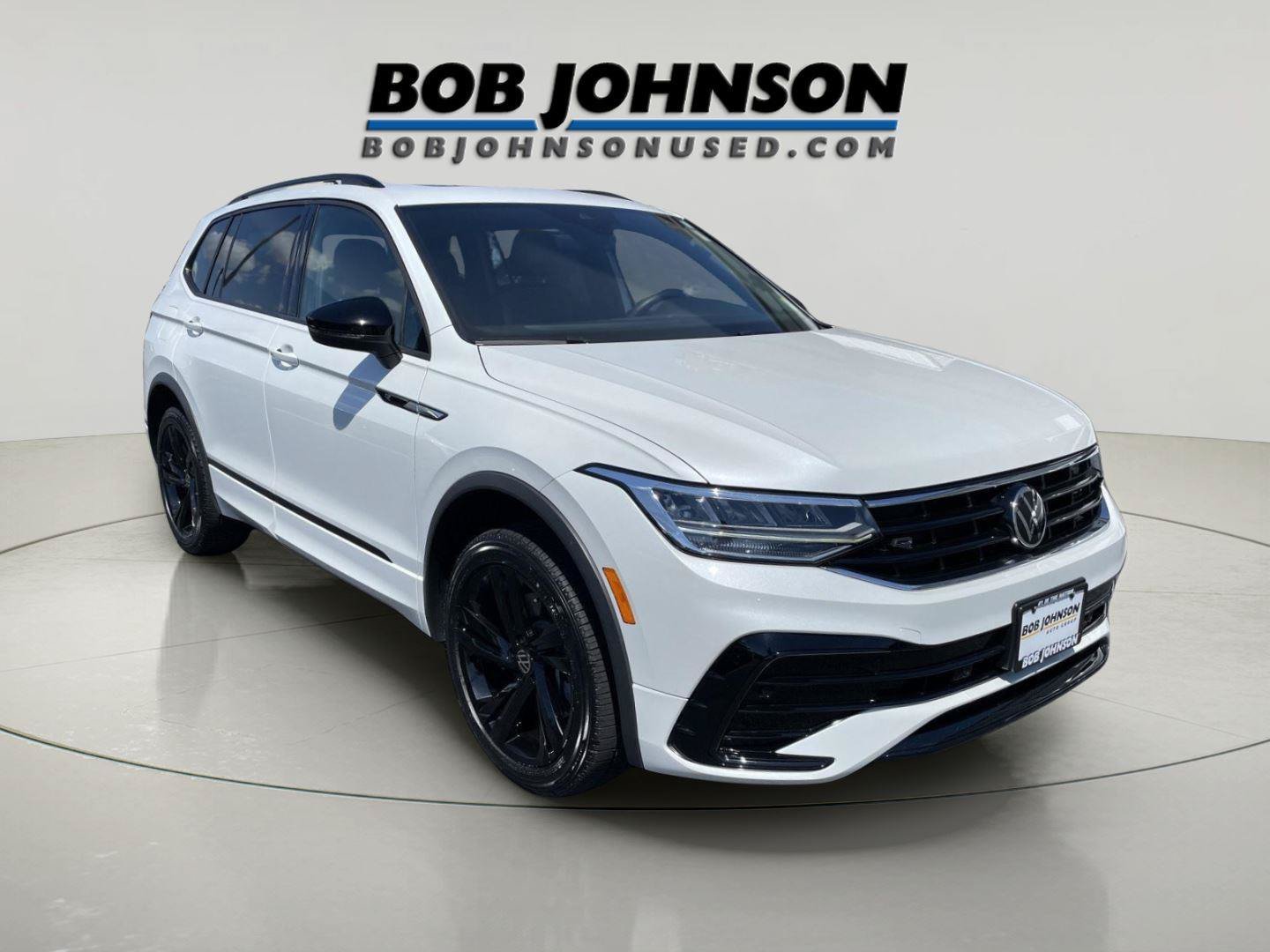 Used 2023 Volkswagen Tiguan SE R-Line