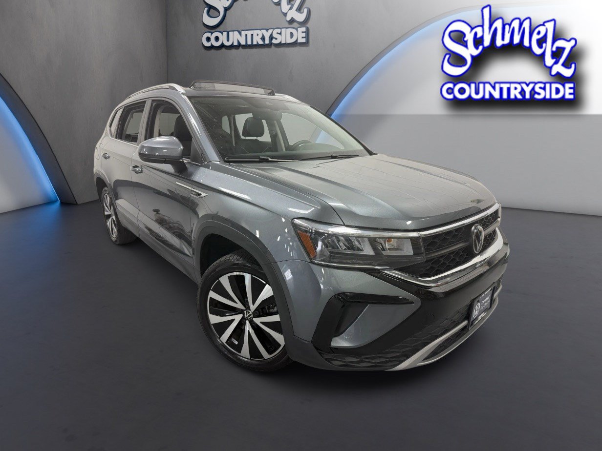 Certified 2023 Volkswagen Taos SE w/ Panoramic Sunroof Package