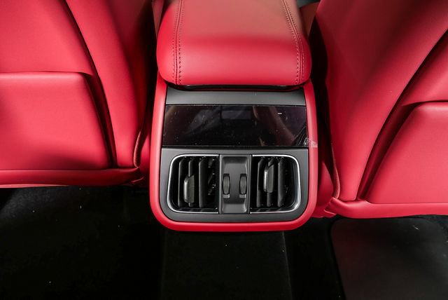 2026 Maserati Grecale Modena