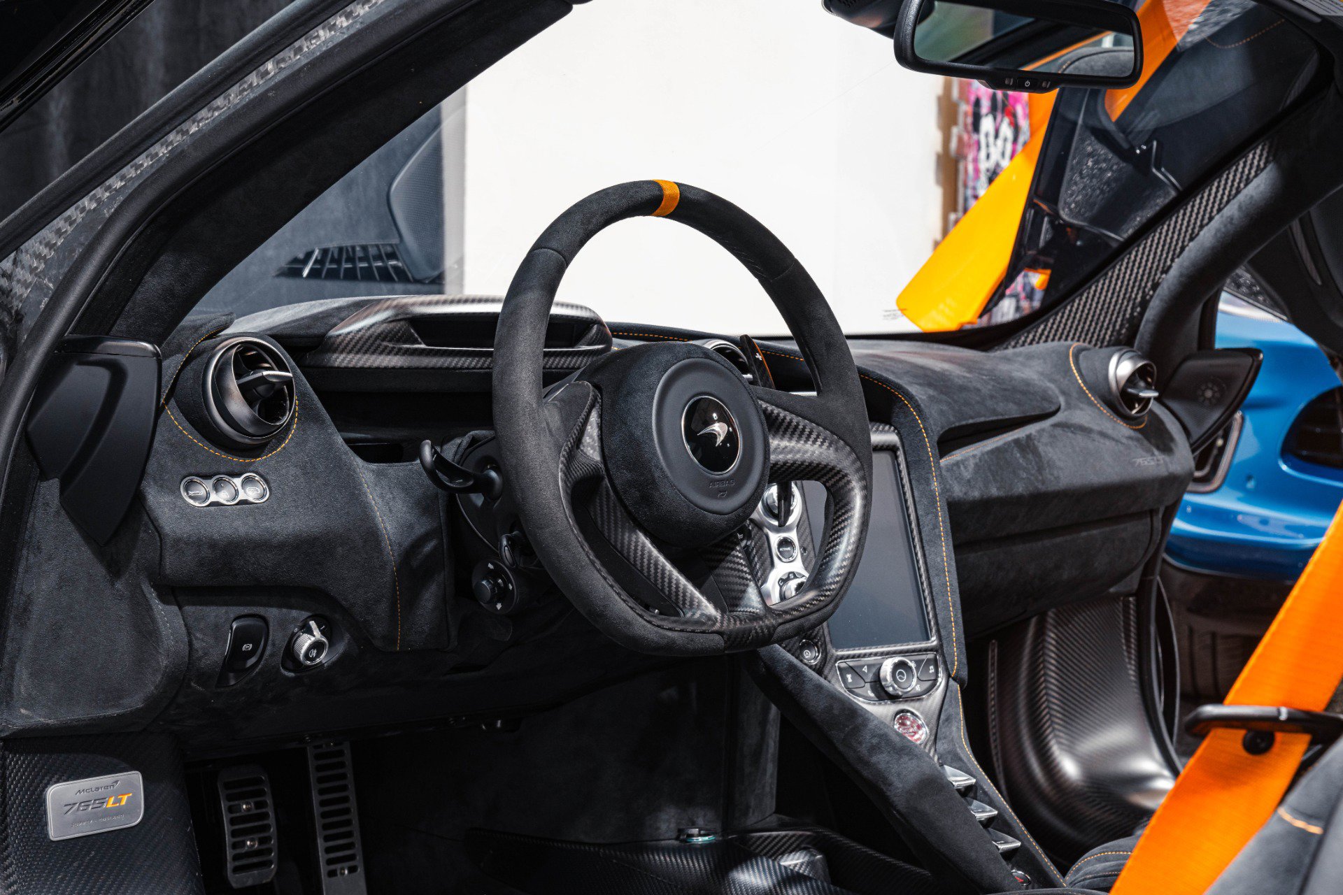 Used 2021 McLaren 765LT photo 38