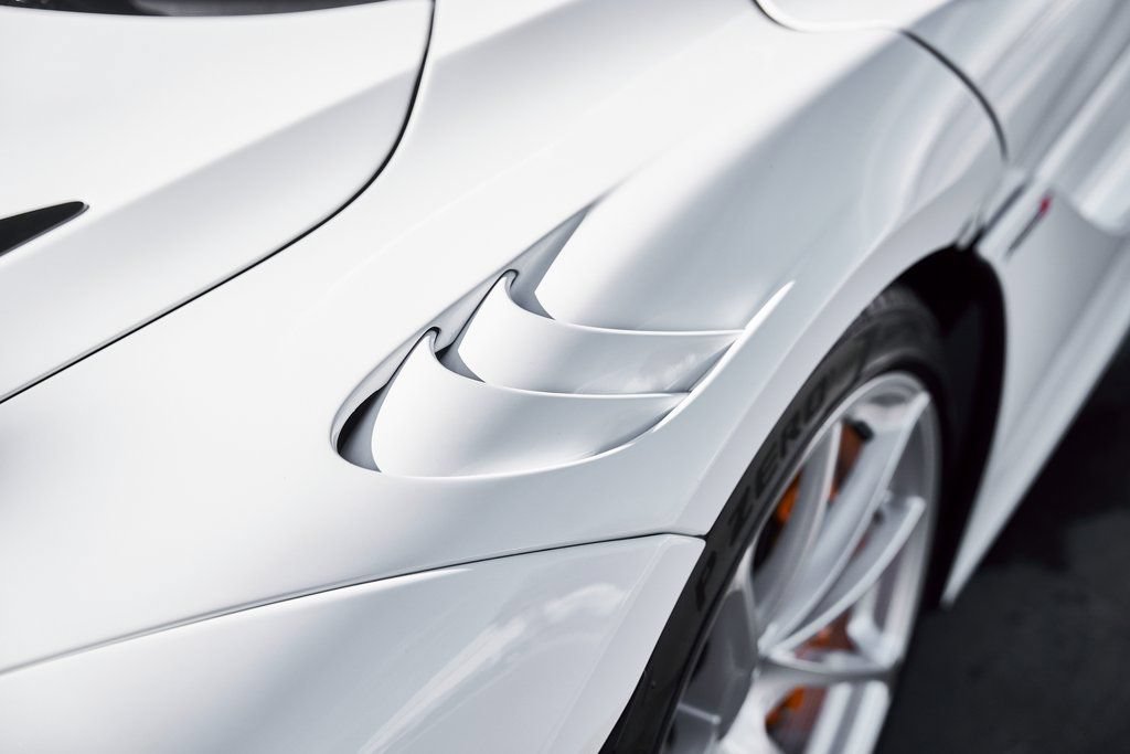 Used 2024 McLaren 750S photo 9